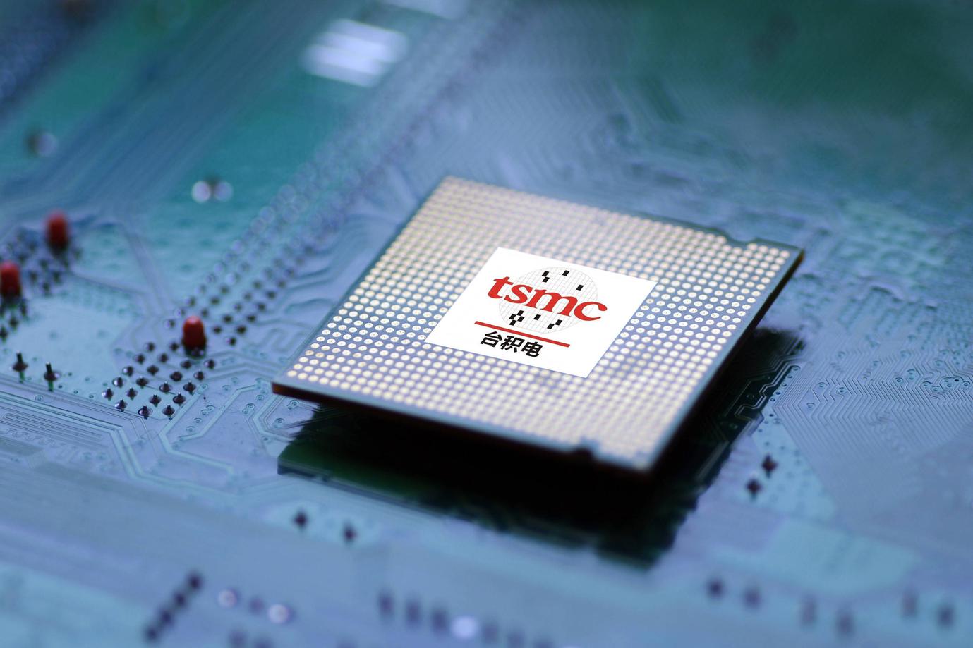 Intel layoffs: Strategic Transformation and Market challenges